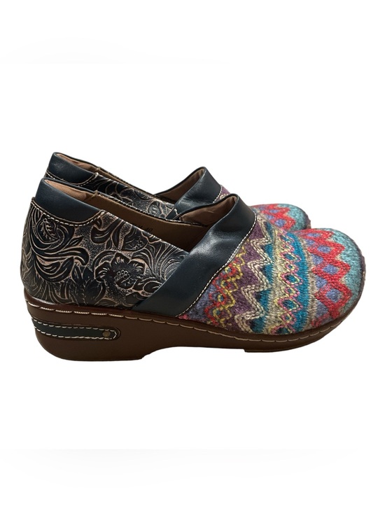 L'artiste Shoes - L'Artiste by Spring Step Leather Clogs Shoes Size 40 US 9 Embossed Floral Knit